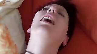 Mausi gluecklich gemacht - lauter Orgasmus